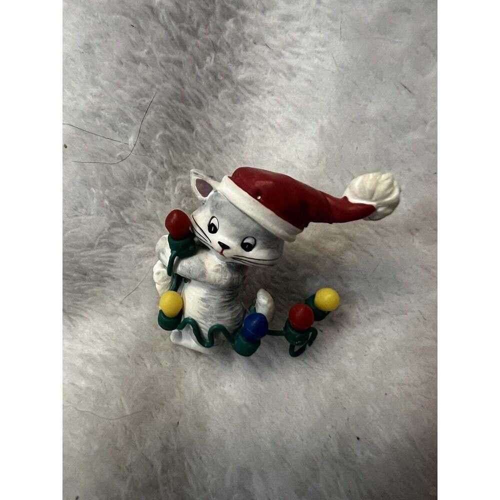 Vintage 80s Christmas Lights Kitty Cat Festive Avon Brooch Pin Original Box